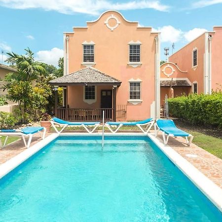 2-Story Townhome With Private Pool, Ideal For Group! Christ Church Exteriör bild