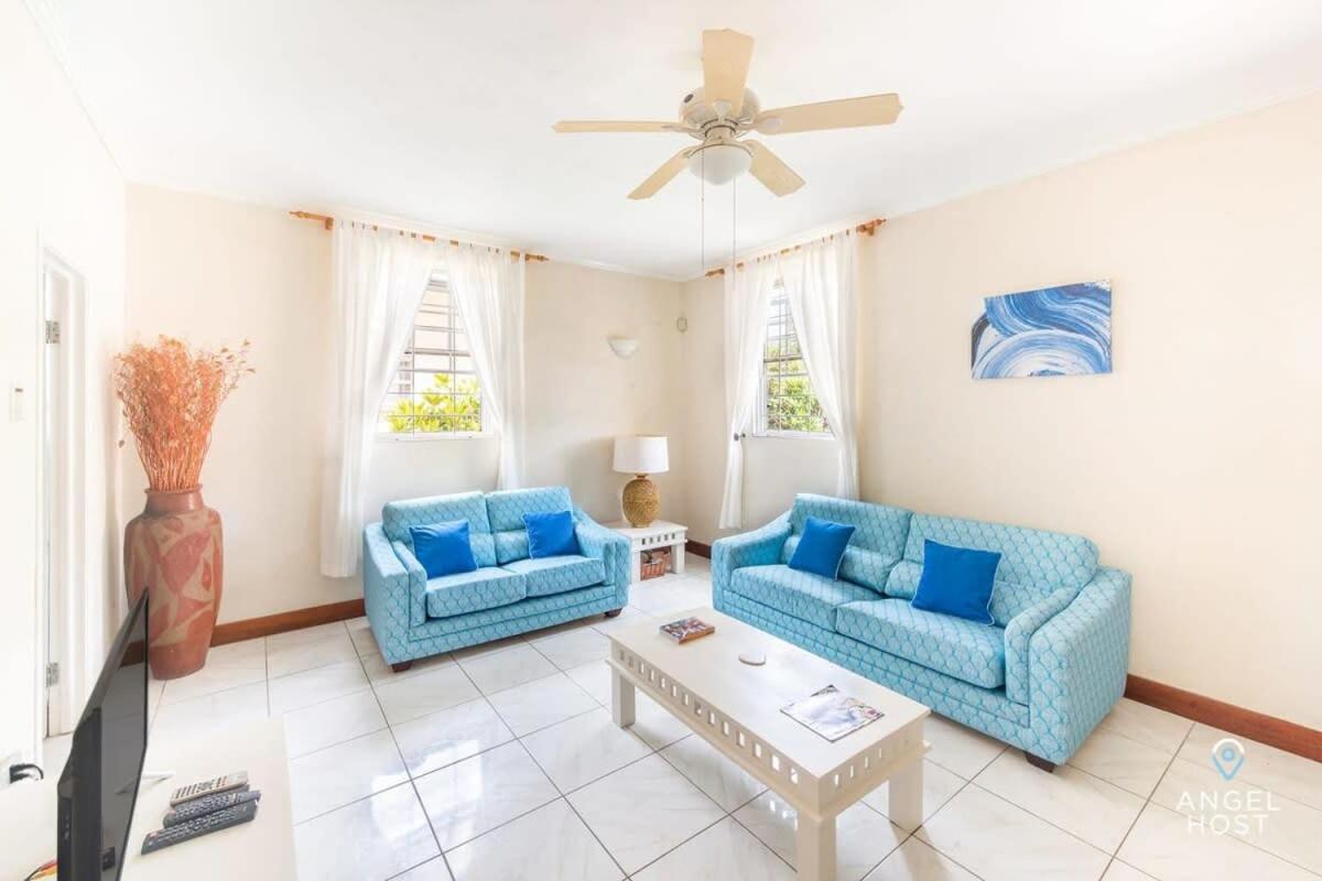 2-Story Townhome With Private Pool, Ideal For Group! Christ Church Exteriör bild
